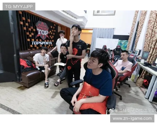 高校联赛积分榜更新FPX以73分稳居第一名展现强劲实力